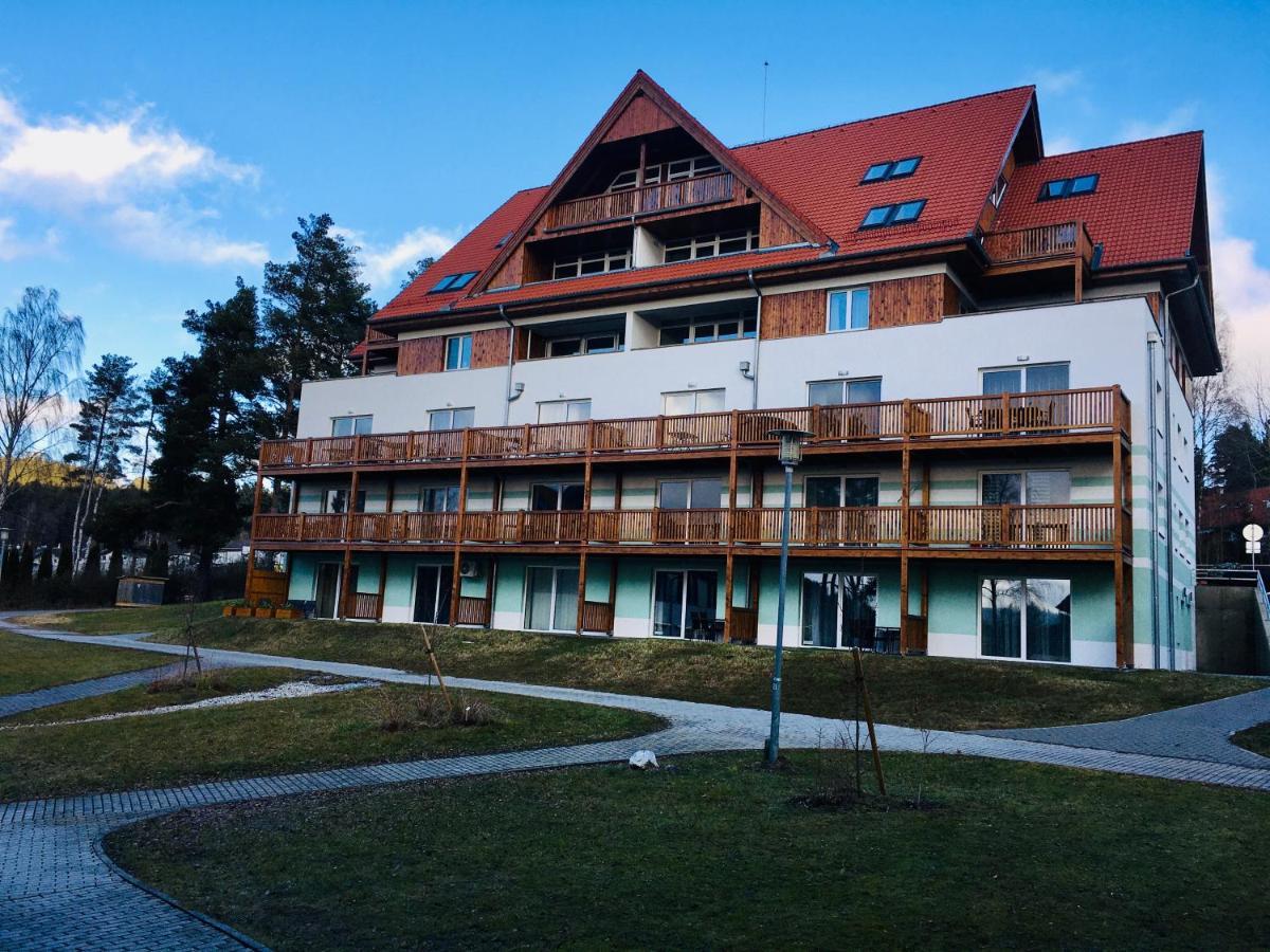 Lipno Beach Apartment ليبنو ناد فلتافو المظهر الخارجي الصورة
