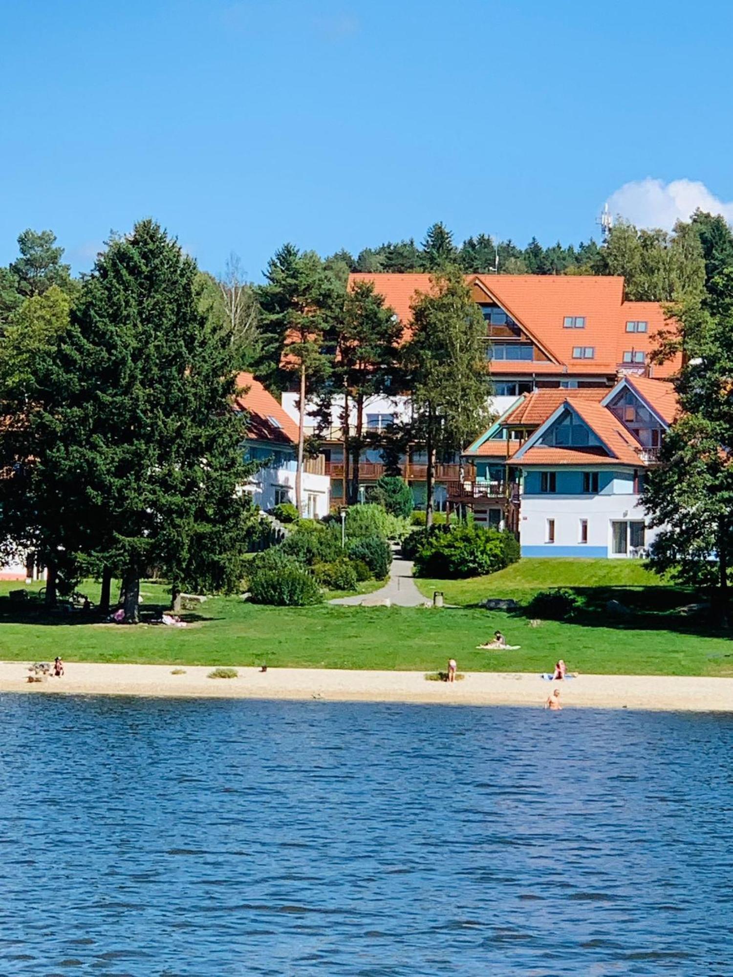 Lipno Beach Apartment ليبنو ناد فلتافو المظهر الخارجي الصورة