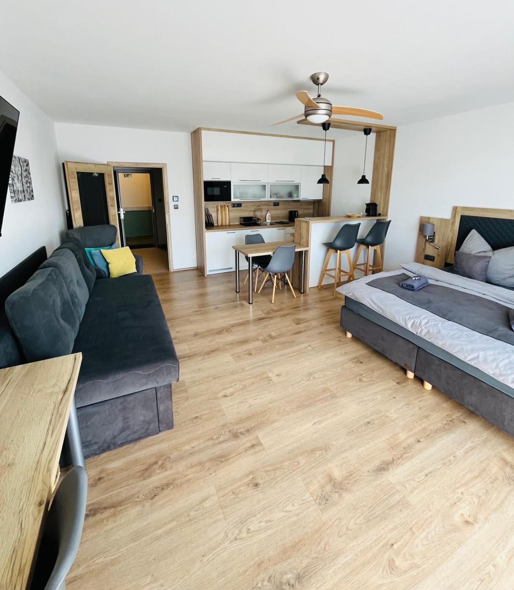 Lipno Beach Apartment ليبنو ناد فلتافو المظهر الخارجي الصورة
